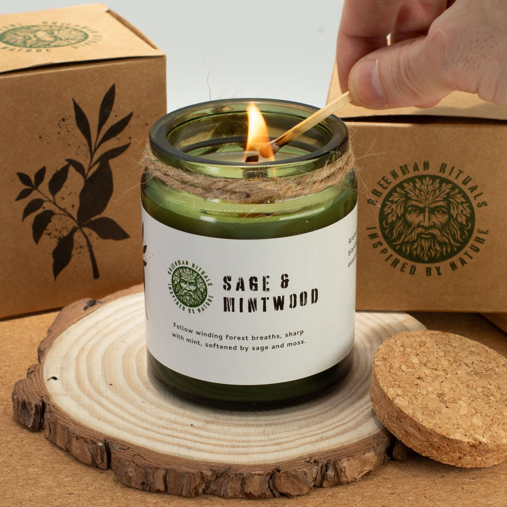 Bougie de soja Frêne & Fumée de bois — Greenman Rituals